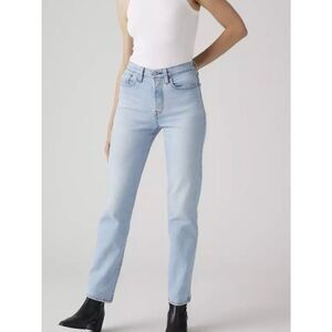LEVI'S | Wedgie Jean - Size 24